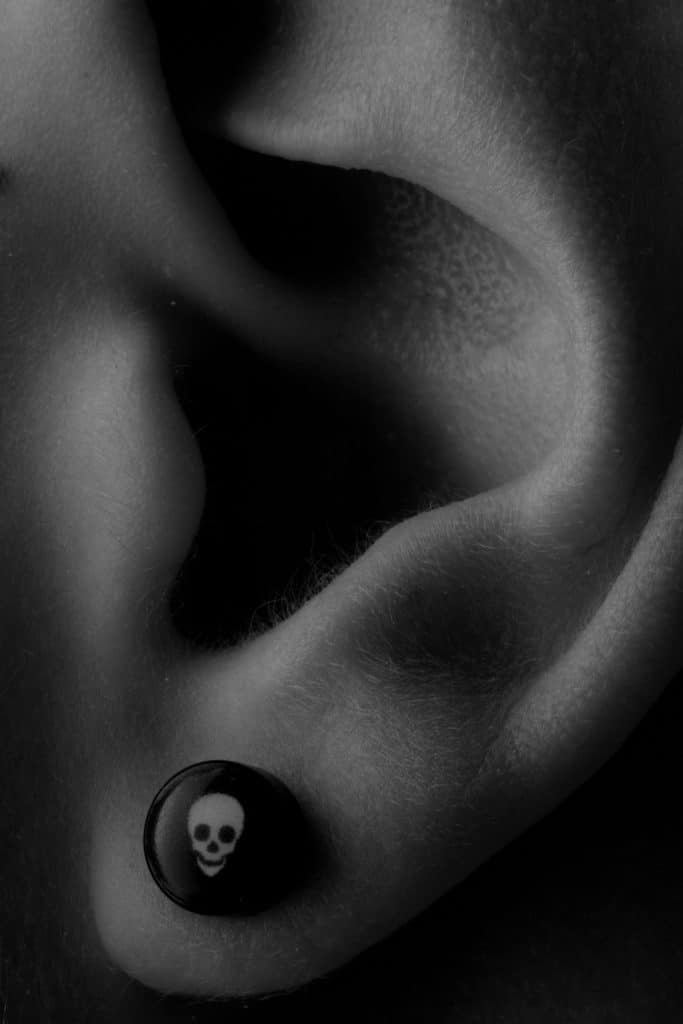 picture of a human ear